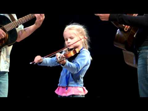 Clara - 2012 National Oldtime Fiddlers Contest - Small Fry round 2