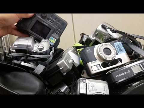 2000 DSLR CAMERAS FOUND AT GOODWILL