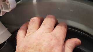 Replacing the rubber door boot on a six month old Bosch Serie 8 washing machine — Part 13 of 16