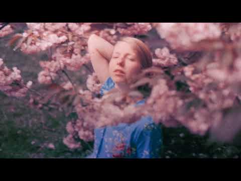 Emma Frank - Magnolia