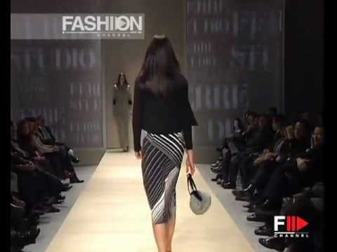"Gianfranco Ferré Studio" Autumn Winter 2001 2002 Milan 2 of 4 Pret a Porter Woman by FashionChannel