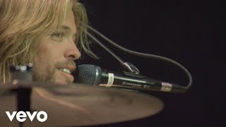 Foo Fighters - Cold Day In The Sun (from Skin And Bones, Live in Hollywood, 2006)