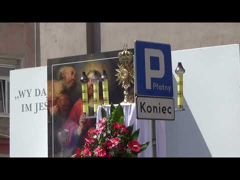 Procesja Bożego Ciała Poznań 2022 - 2  Ołtarz  ul.Garbary