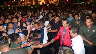 Download lagu Makna Pergantian Tahun Bagi Orang-Orang di Sekitar Presiden Jokowi, 31 Desember 2019 mp3 Download lagu Makna Pergantian Tahun Bagi Orang-Orang di Sekitar Presiden Jokowi, 31 Desember 2019 mp3