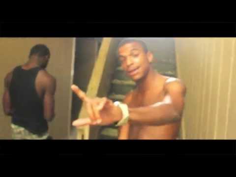 Skoota - Never Scared (Official Music Video)