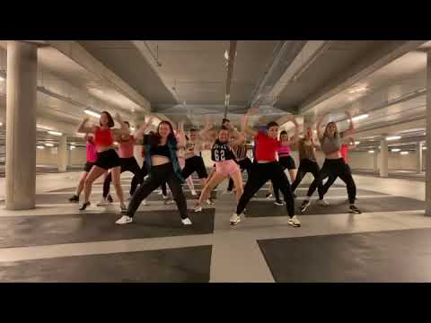 Raining Fellas - Eindvideo Feminine class