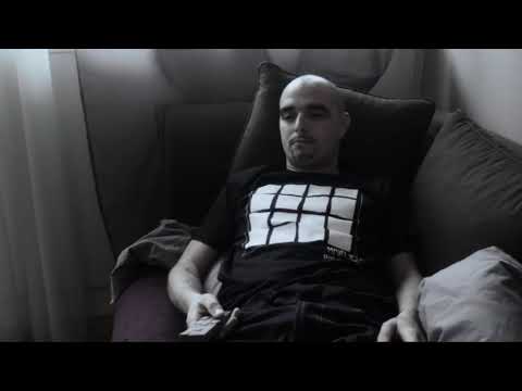 Yoshi Di Original - Up/down — (Clip Officiel)