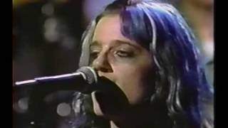 Download lagu L7   Pretend We're Dead Live Studio mp3