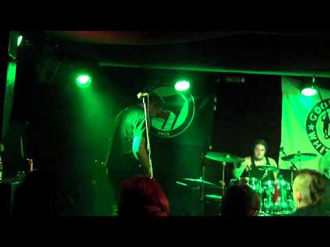 Na Smiech - Na Smiech - Môj Boj ( Live Klub 77 ) (HD)