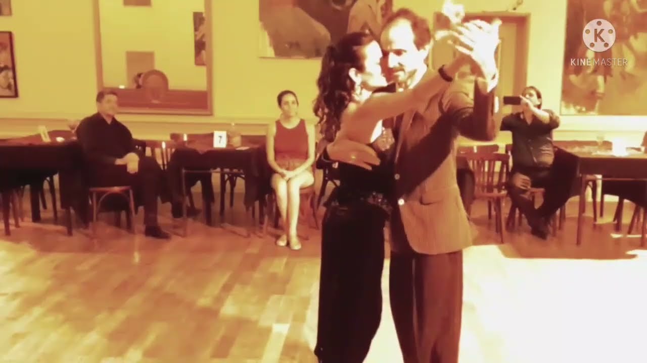 Damian Esell y Noelia Soldera. Tema Poema de  La Romántica Milonguera . en La Nacional. 28/03/22