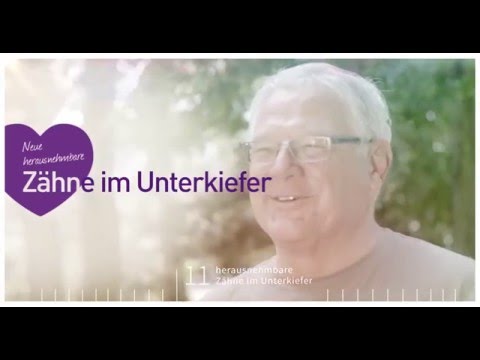 Neue herausnehmbare Zähne im zahnlosen Unterkiefer