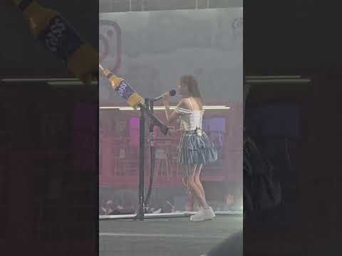 260822 QWER 이시연 가짜아이돌, 고민중독 세로직캠 in 카스쿨페스티벌