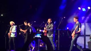 Colin Hay and Barenaked Ladies - Who Can it Be Now? (Uptown Ampitheatre, Charlotte, NC July 8, 2015)
