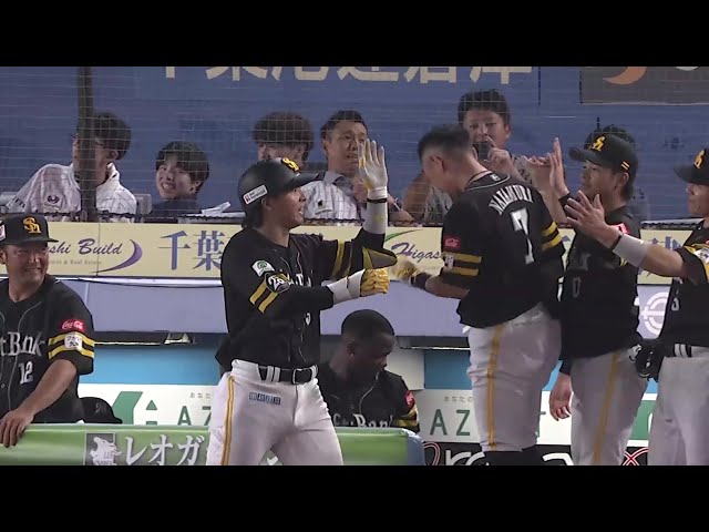 【6回表】すくい上げてスタンドへ!! ホークス・佐藤直樹 レフトスタンドへ同点ホームラン!! 2025年6月27日 千葉ロッテマリーンズ 対 福岡ソフトバンクホークス