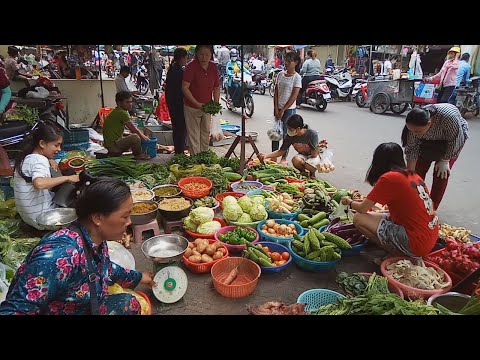 Boeung Proleut Market - Food On Street In Phnom Penh - Art Of Living In Cambodian Market