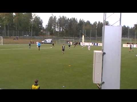 Oskarshamns AIK   Peiman Eliassi´s utvisning mot Lindsdal i slowmotion 16 9 2012