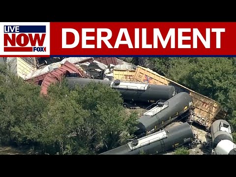 Video | Massive train derailment in central Texas: "Potentially hazardous"