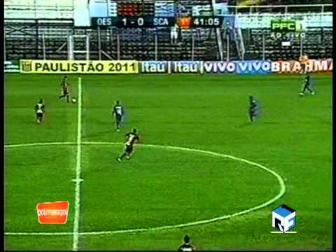 Fernandinho - Lateral Esquerdo - www.golmaisgol.com.br
