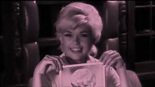 The Hollies - Long Dark Road (1972), a tribute to Jayne Mansfield
