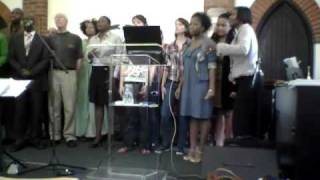 Total Praise - RComGos Choir