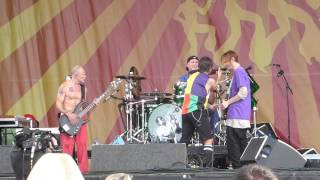 Red Hot Chili Peppers - Right On Time (Jazz Fest 04.24.16) HD