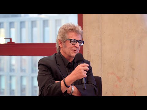 Robert Longo sur le rôle de l'histoire de l'art, de l'art politique et du cinéma expérimental | A...