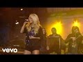 Carrie Underwood - Undo It (Live on Letterman)