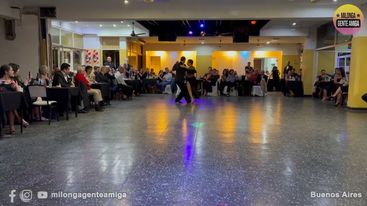 Giusy Santoro y Diego Ledesma - Milonga Gente Amiga - 09/DIC/2023 (1/2)