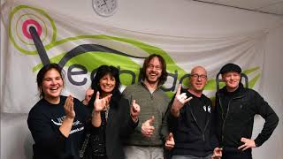 Ca plane pour moi / The new American Farmers