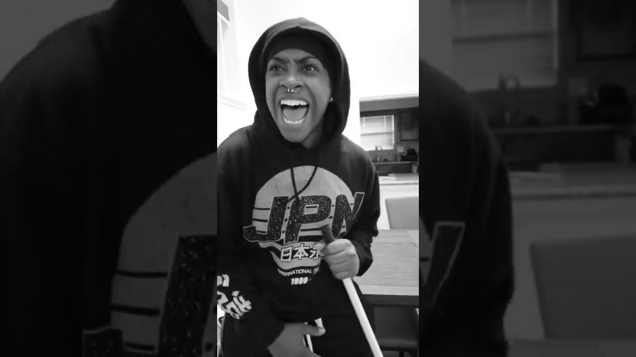 When your mom tells you to do something youre ALREADY DOING 😤 (dont be shy, subscribe) | DankScole