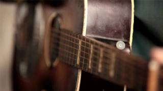 Vintage blues slide guitar by Seth Augustus - Porto Franco Files