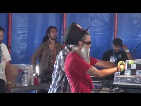 EMPERORFARI live @t DUB CAMP 2016