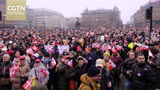 Manifestantes en Dinamarca y Groenlandia protestan contra la amenaza de Trump de tomar el control