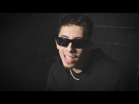 PICHAERA- KAYLA KIM FT N-JEY (PROD. MAKIKI)