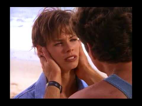 Baywatch S06E15 Preview (Version 2) - Bash at the Beach - Pamela Anderson Yasmine Bleeth