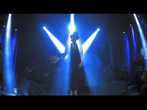 11. Dresdner Neujahrssingen - David Bowie/Jessica Lange "Life On Mars" mit Veronika Kralacek