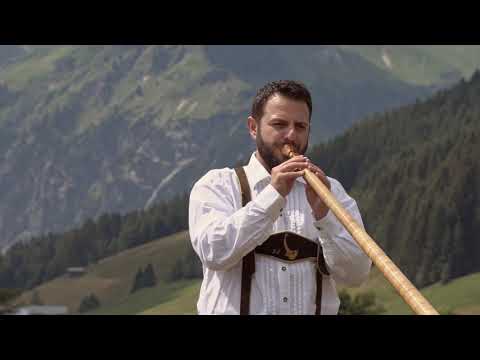 Berthold Schick und seine Alphornbläser • From the Alps to New Orleans