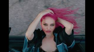 ADÉLA - Ain’t In LA