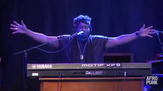 D&#39;Angelo, The Roots - Burnin&#39; And Lootin&#39; Live at Afropunk Bob Marley Cover