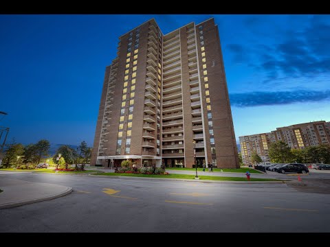 Condo For Sale | 1515 Lakeshore Rd  E Unit 1407 Mississauga