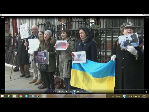 Picket for Ildar Dadin in London