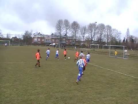 13 maart 2010 Lopik F3 - VV De Meern F3 2e doelpunt Erdem
