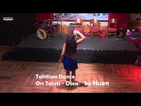 Tahitian Dance with fast and exciting drumbeats.
