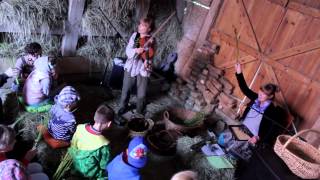 Bajanie na sianie - opowieść o stolemach. Dziecięca zagroda 2014