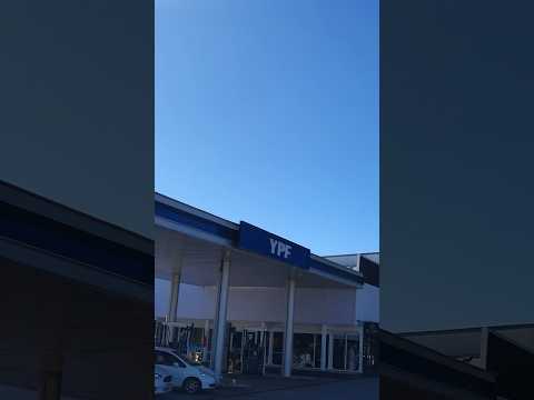Estación YPF en Coronel Brandsen Buenos Aires Argentina