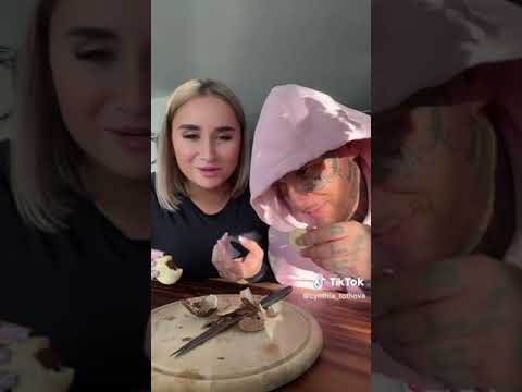 Snake Fruit   (Salak) Separ Cynthia OCHUTNÁVKA