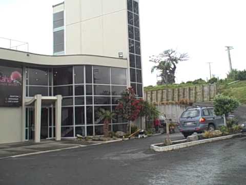 te kaha beach resort video 7.AVI