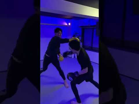 人生初スパーリングを高校生とやった190cmフィジーカー#shorts #格闘技　#スパーリング