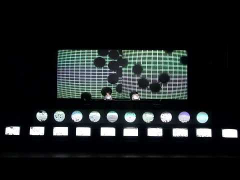 Ryoji Ikeda :: superposition