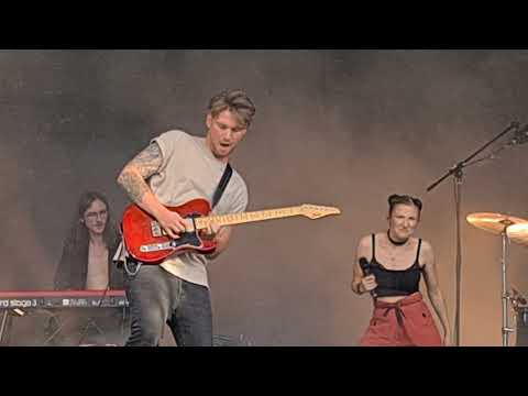 Lilli Rubin - Schlaflied (live) @ Semesterabschlusskonzert Popakademie 2021